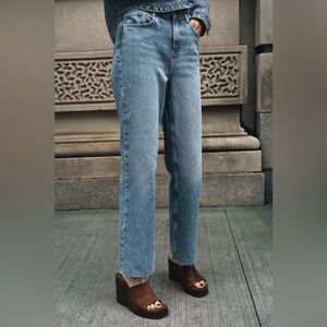 NWOT Zara Straight Leg Denim Jeans